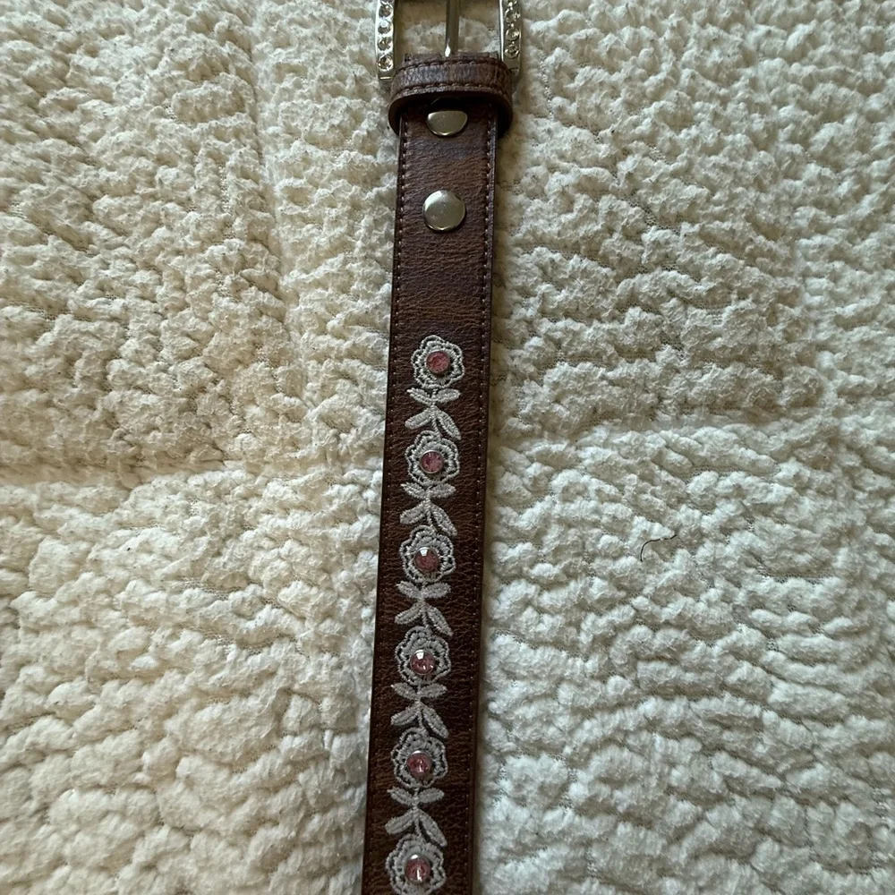 Brown Leather Belt with Floral Embroidery